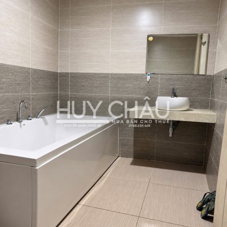 Cho thuê  161m2  13.5 triệu  3 pn 4 wc 7749203
