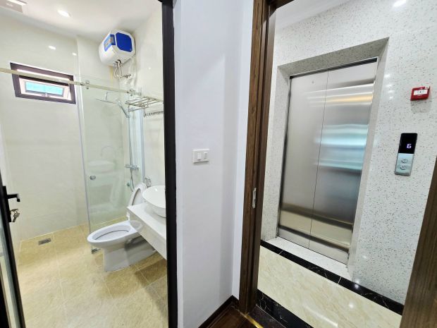 Bán nhà thanh xuân, 7 tầng thang máy, phân lô oto tránh, ở, 7750254