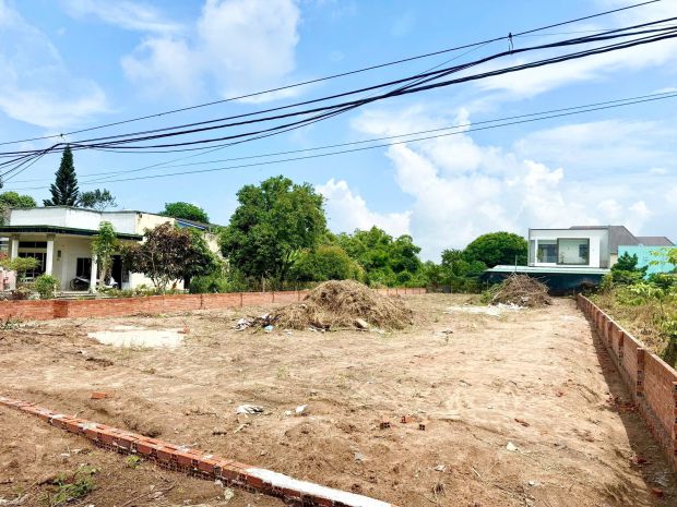 Chuyển nhượng và bán  2 lô liền kề mặt tiền khu trung tâm 7750259