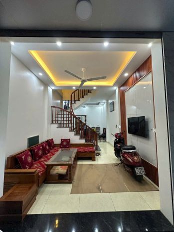 Nhà đẹp- chính chủ bán nhanh nhà giá tốt tại phường trần 7750735
