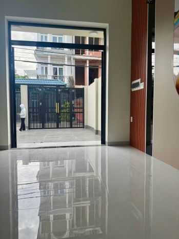 Nhà đẹp  cần bán nhanh căn nhà đường số 4 phường long 7751960