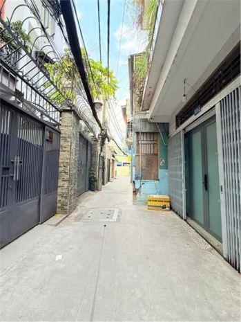 Lê văn sỹ  phú nhuận phường 11 -  cách mt chỉ 1 căn 7752120