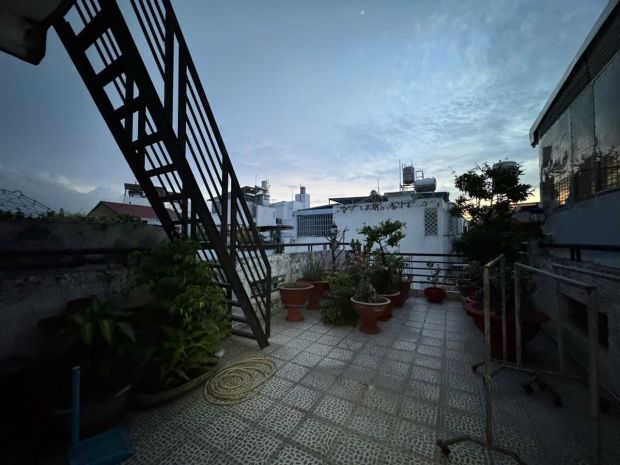 Bán nhà lạc long quân hẻm xe hơi, 60m2, 4 tầng btct, giá 7752353
