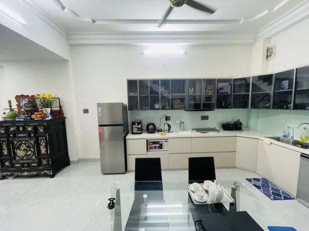 Bán nhà hxh 8m phan chu trinh - giao bạch đằng vào, 6x14m, 7752398