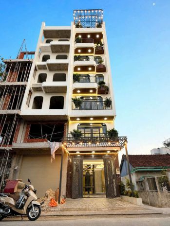 Ban nha măt tiên 1 lưng 5 lâu 4.2x15.5m gia nhinh 9 7752771