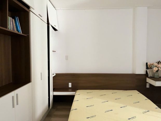 Nhượng lại hợp đồng thuê chdv 1 phòng ngủ tách bếp tại trần 7752923