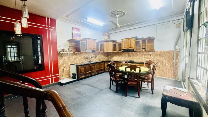 Dương quảng hàm, lô góc, hẻm xe tải tránh, dt 115m2, thang 7753101