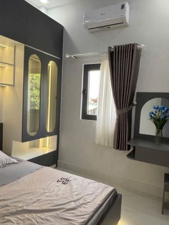 6ty 350 cho nhà mới 2 tầng  hẻm xe  hơi bình thuận  huỳnh 7753237