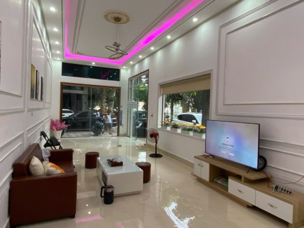 Cực hiếm trung tâm bắc giang  3 mặt thoáng  view hồ  nhà 7753341
