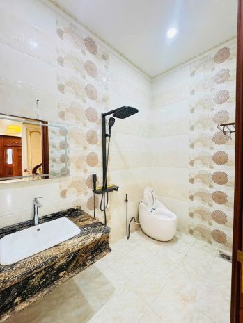 Biệt thự sân vườn thạnh lộc 37, q12 - tổng 731m² gồm 7pn, 7753723