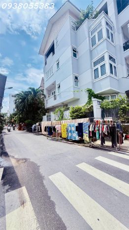 Biệt thự cổ điển  dương quảng hàm, ngang 8.28.8 x24 7754738