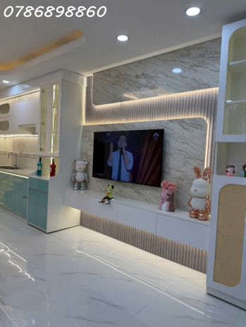 Bán nhà mới đẹp 4 tầng giá 3,5 tỷ  hẻm 1056  huỳnh tấn 7756606