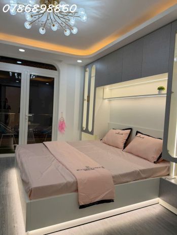 Bán nhà mới đẹp 4 tầng giá 3,5 tỷ  hẻm 1056  huỳnh tấn 7756607
