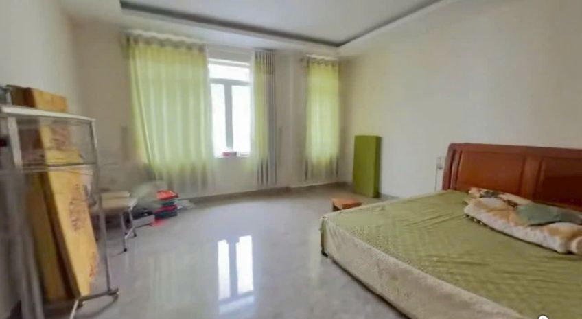 Cho thuê nhà 2 mặt tiền 8 phòng trung tâm giá 30 triệu tại 7757135