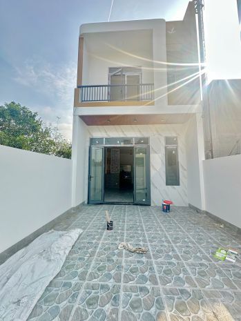 Bán nhà cuối đường đồng khởi, sổ hồng riêng, full thổ cư 7757375