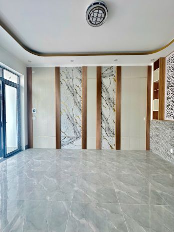 Bán nhà cuối đường đồng khởi, sổ hồng riêng, full thổ cư 7757377