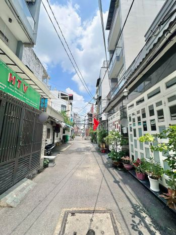 5,68 tỷ mà có 2 mặt hẻm ô tô  4pn  quang trung p8, hàng 7757556