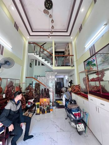 5,68 tỷ mà có 2 mặt hẻm ô tô  4pn  quang trung p8, hàng 7757558