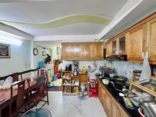 5,68 tỷ mà có 2 mặt hẻm ô tô  4pn  quang trung p8, hàng 7757562