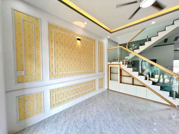 Nhà 1 trệt 1 lầu, sổ hồng riêng, full thổ cư, cuối đường 7759055