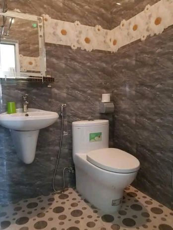 Bán khách sạn 5 tầng  18 phòng - đang kinh doanh, dòng 7759167