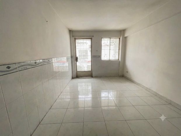 Bán nhà  hẻm thông trần hưng đạo  30.5m²  3 tầng  7.4 tỷ 7759268