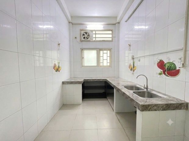 Bán nhà  hẻm thông trần hưng đạo  30.5m²  3 tầng  7.4 tỷ 7759270