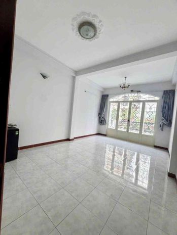 Bán nhà mặt tiền 4 tầng tạ quang bửu đối diện parc mall 7759769