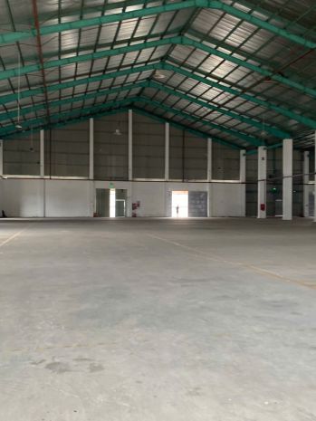 Mặt bằng kinh doanh 1.250m²  mặt tiền thới an 17a 7759964
