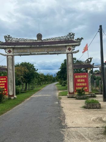 Đất vị trí đẹp - chính chủ cần bán lô đất thôn thượng 7760800