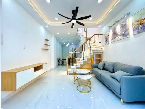 Nhà mới đẹp  56m²  3pn  nở hậu  full nội thất  chỉ 7761317