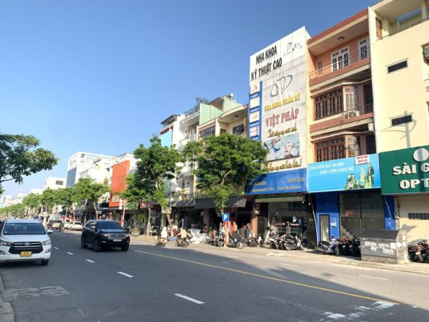 Lô góc mt lê duẩn, phố thờ trang, 110m2, 3 mặt thoáng, 7762791