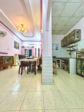 Giảm 2 tỷ  nhà lô góc ngang 10m, đối diện co.opmart quang 7762802