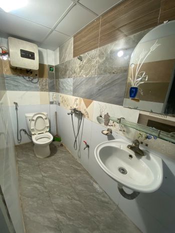 Cho thuê nhà riêng biệt 48m mặt ngõ rộng đường giáp hải- đa 7763379