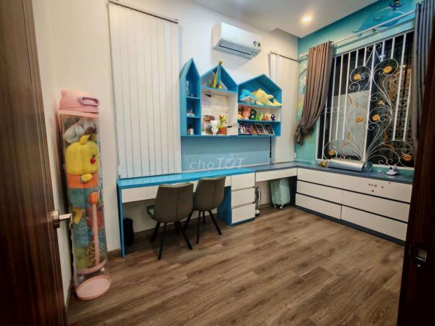 Cho thuê biệt thự nội thất mới  4 phòng ngủ  quận 8 7763409