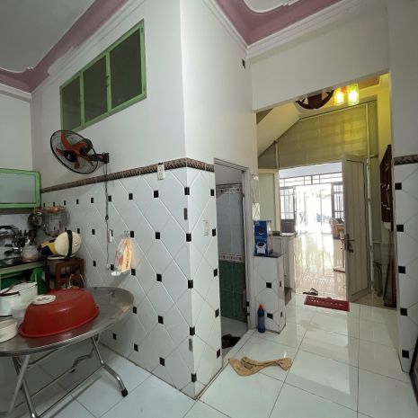 Cho thuê mặt bằng chợ hàn đường trần phú đà nẵng diện tích 7763636