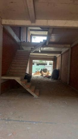 Dt 5  30m , trệt 2 lầu, hoàn công đầy đủ fiesta central 7763948