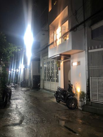 Nhà chính chủ- giá ưu đãi bán nhanh nhà đường 37, hẻm 86 7764510