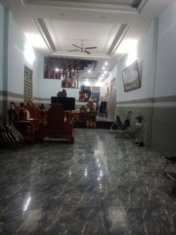 Bán nhà xã đông thạnh, tp.hcm  ngang 8m, đường 7m5  giá 7764597