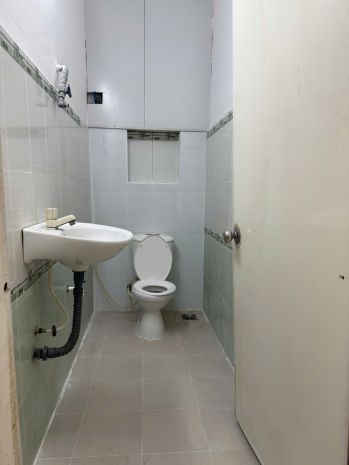 Cho thuê nhà 2pn có gác lửng  tây thạnh, tân phú  9 7764644