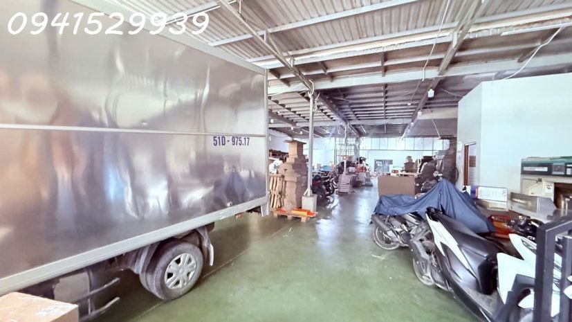 Nhà 2 tâng mặt tiền đs gần bv thủ đúc -pham văn đồng -dt 7765454