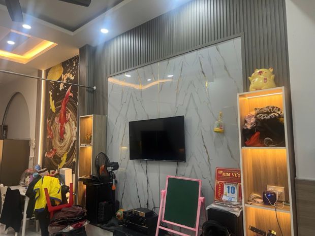 Nhà đẹp vào ở ngay-lê văn quới-sát bên tân p 7766074