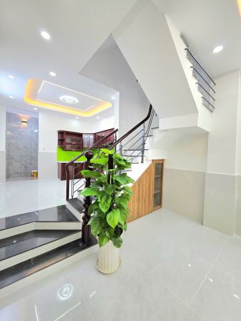 Nhà 3 tầng - 56m2 - 4x14m- sổ đẹp hoàn công đủ - giá chỉ nhỉ 7766134