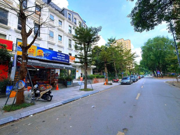 Mặt phố đinh núp  114m²  mt 6m  5 tầng  vỉa hè  ô tô 7766617