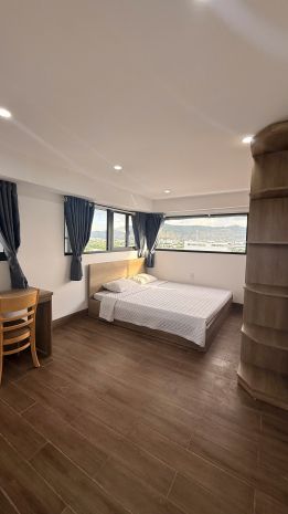 Chính chủ cho thuê căn hộ tầng 6  2 phòng ngủ, full nội 7767064