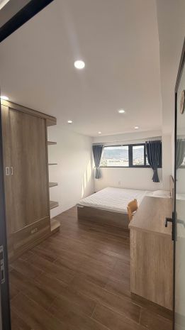 Chính chủ cho thuê căn hộ tầng 6  2 phòng ngủ, full nội 7767065
