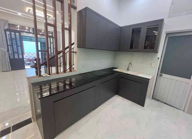 65m2 ngang lớn 5.5m, nhà 3 tầng ngay tân kỳ tân quý, hẻm 4m 7767987