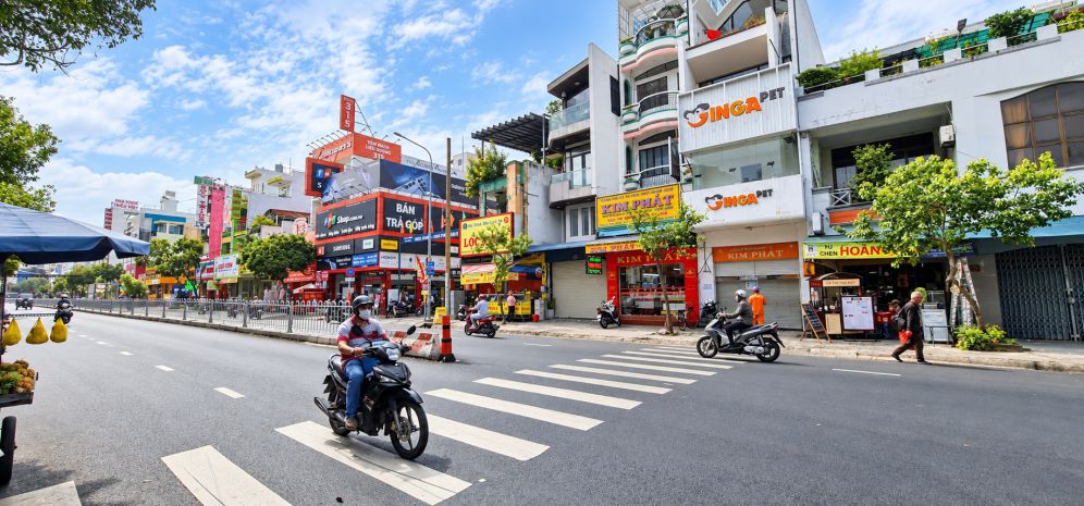 Cho thuê nhà mặt tiền nguyễn sơn 80m², 4tầng - ngay vòng 7770390
