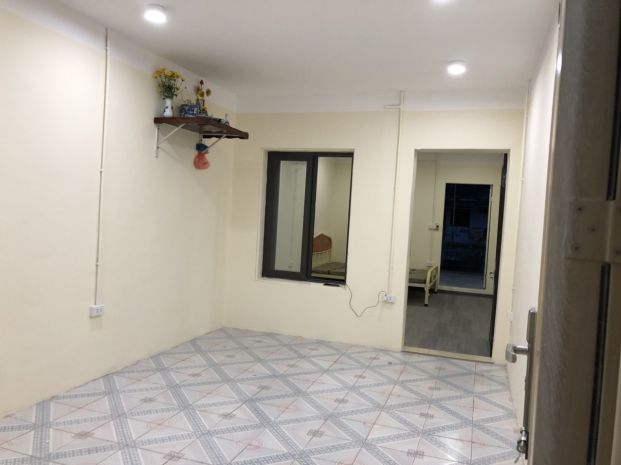 Cho thuê căn hộ tập thể đh thủy lơi 7770438