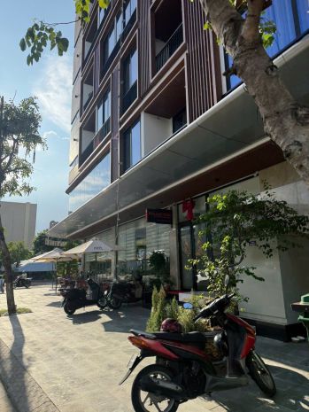 Cho thuê đất nại nam 8  đà nẵng - mặt bằng gần 200m2  sát 7770964